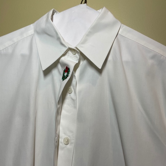 Vtg Foxcroft White Long Sleeve Christmas Embroidered White Button Up Shirt sz 10 - Picture 7 of 14